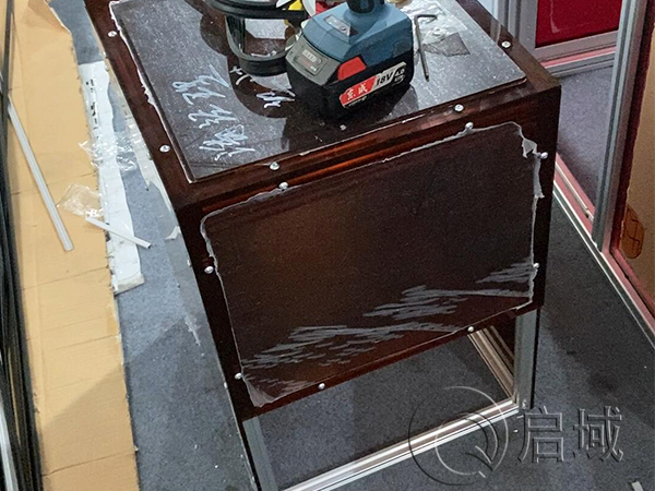 铝型材茶色亚克力板框架1